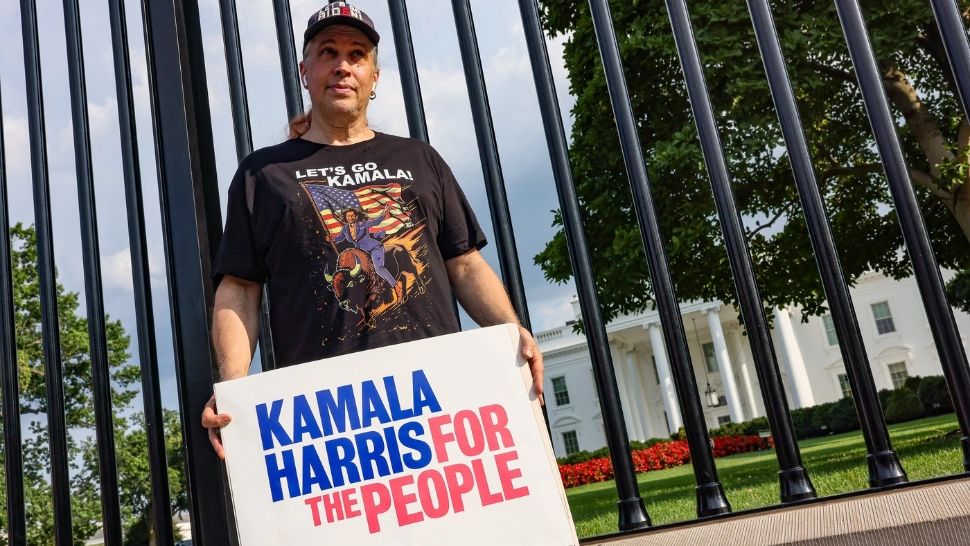 Donald Trump pregătește ofensiva împotriva Kamalei Harris. Ce strategie are candidatul republican la un nou mandat?