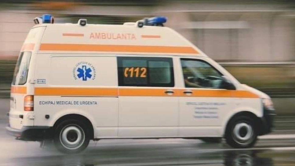 O femeie a sunat la 112 și a solicitat ajutor. Autoritățile au ajuns la fața locului urgent, dar ea nu mai știa de ce i-a apelat