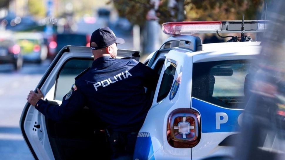 Lovitură majoră contra mafiei fake-urilor din București: Poliția confiscă marfă de 1 milion de euro