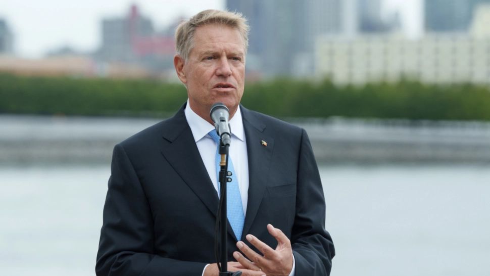 Iohannis, atac direct la Ciolacu: E mai bine să-l întrebați pe prim-ministru cum ne-a spus tuturor că va obține un portofoliu economic la Comisia Europeană și a obținut unul social 