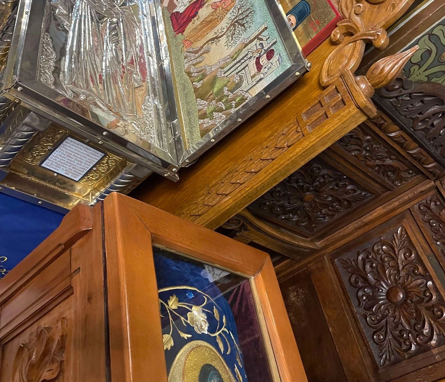 O icoană făcătoare de minuni, veche de 600 de ani, va fi adusă în pelerinaj la Biserica Sfântul Gheorghe-Nou