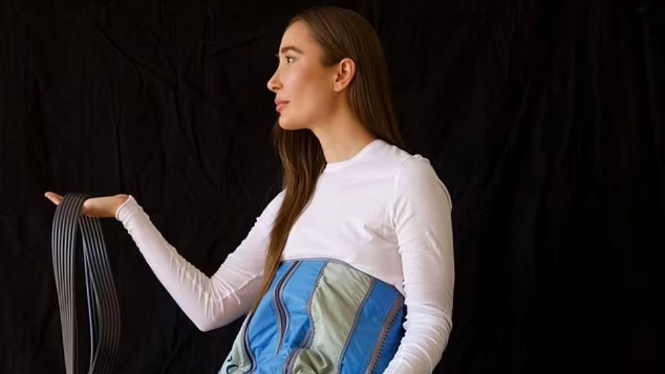 Plătește anual sute de mii de dolari ca "să-și dea înapoi" vârsta biologică. Ce regim urmează femeia care vrea să trăiască 150 de ani?