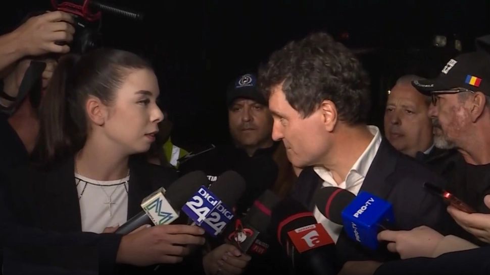 Acoliții Elenei Lasconi au ieșit la atac. Jurnalist Realitatea Plus, încolțit de oamenii șefei reziștilor