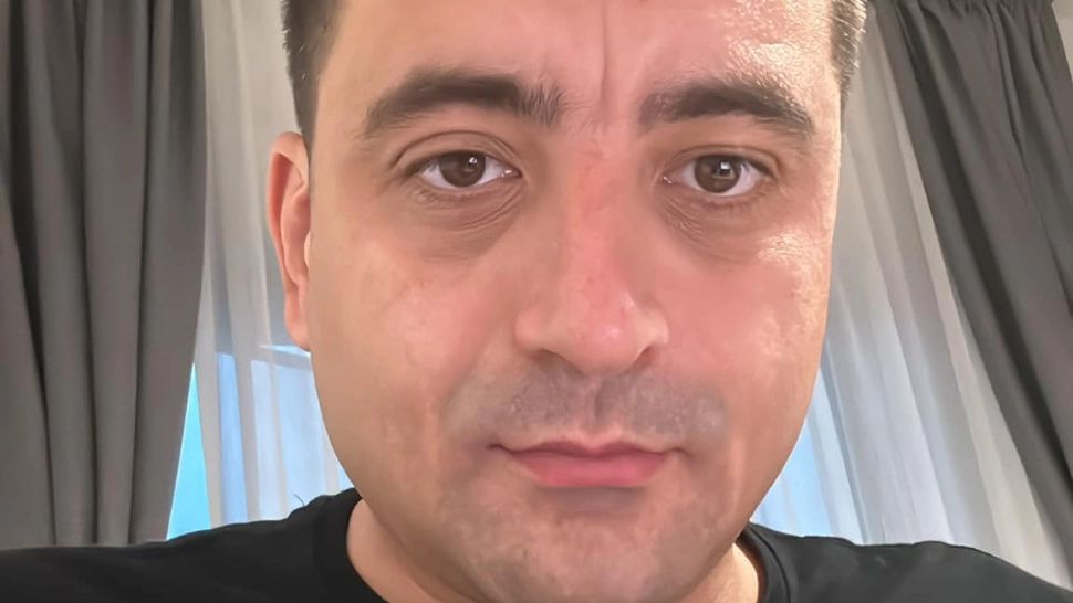 George Simion locuiește în chirie alături de soția și copilul lor. Ce are în frigider liderul AUR: „Scap de oboseală în 5 zile”