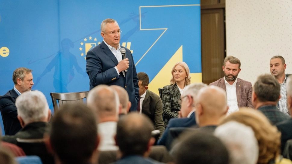 Ciucă se detașează tot mai clar în plutonul dreptei. Noul sondajul CIRA confirmă finala prezidențială între candidații PSD și PNL