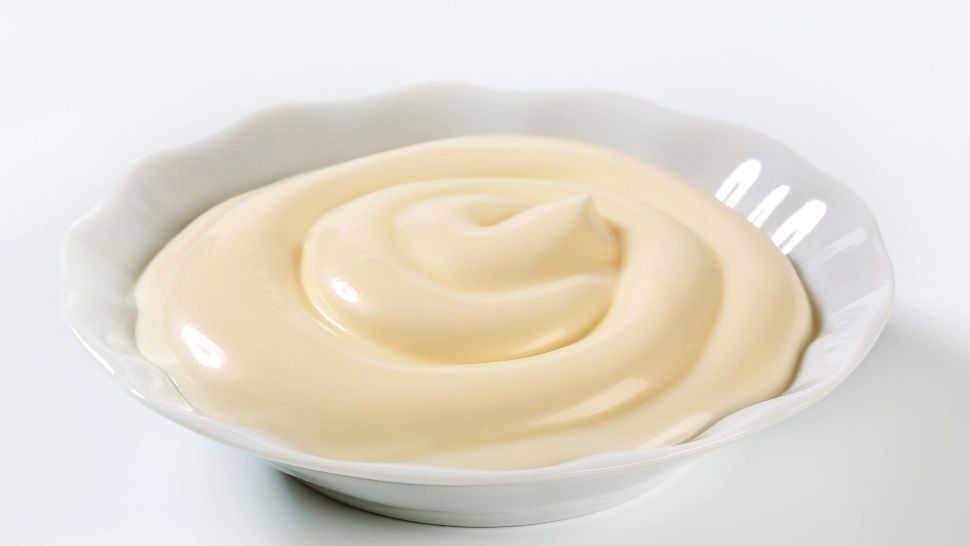 Cum prepari maioneza FĂRĂ ulei. Ingredientul secret, cunoscut doar de marii bucătari: lui i se datorează gustul delicios / Profimedia
