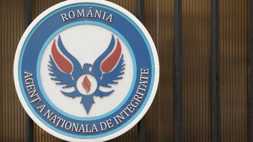 Directorul general adjunct al Poliției Capitalei, găsit în incompatibilitate de ANI