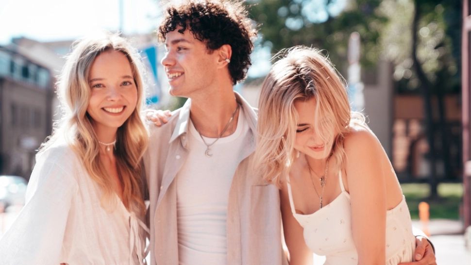 Zodiile care vor avea parte de multă fericire până la începutul lunii septembrie