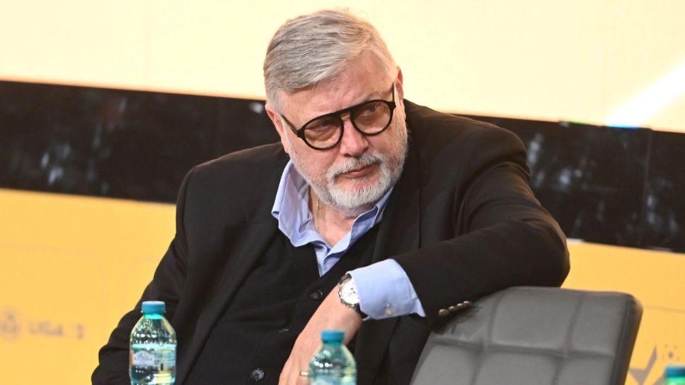 Cine este românul cu un salariu uriaș de 33.000 de euro pe lună. Lucrează în același loc din 2013
