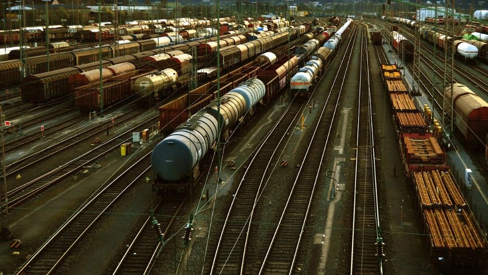 Incident feroviar grav: un tren cu 22 de vagoane a deraiat. Circulația, grav afectată / Foto: Arhivă