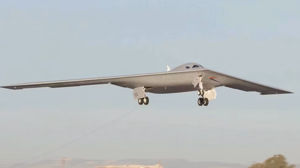 Bombardierul invizibil B-21 a intrat în teste. Foto: Profimedia