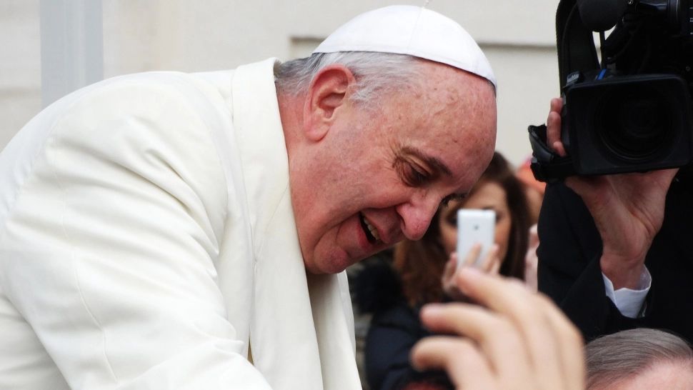 Coincidență halucinantă! Documentul care coincide cu momentul în care Papa Francisc a murit