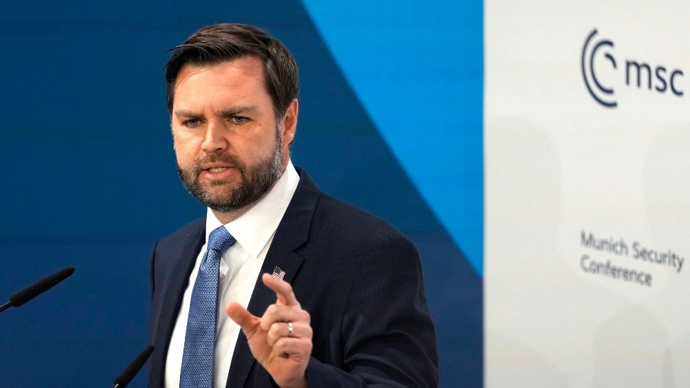 Vicepreședintele SUA critică anularea alegerilor din România: ”Democrația din România poate fi distrusă cu câteva sute de mii de dolari”