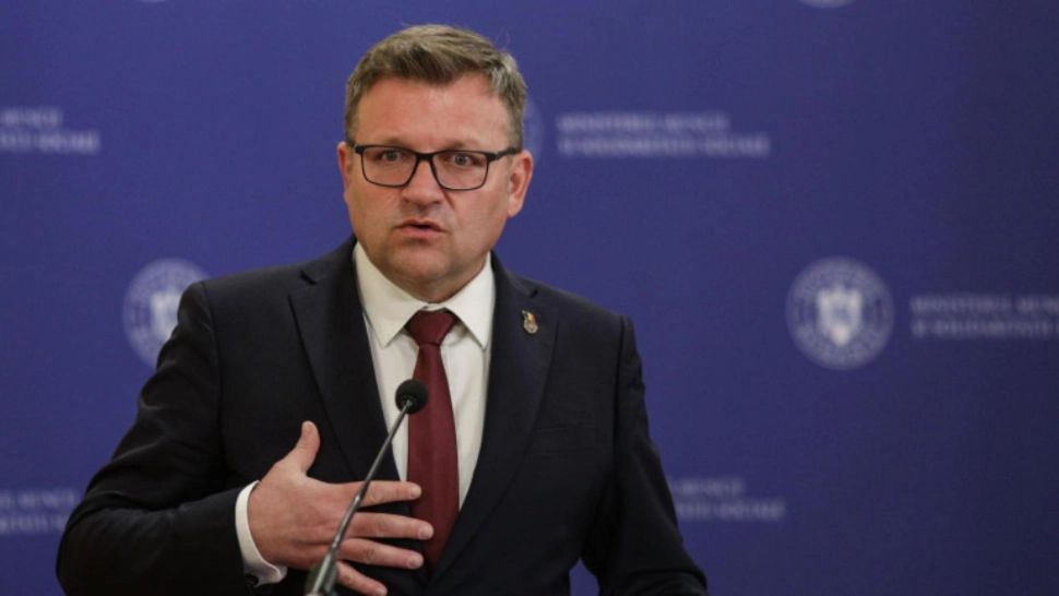 Marius Budăi, internat de urgență la spital.
