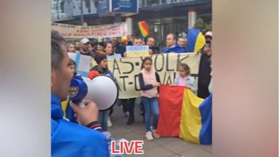 Revoltă în Diaspora după ALEGERILE ANULATE. Românii cer DEMISIA ministrului Predoiu/ Captură VIDEO