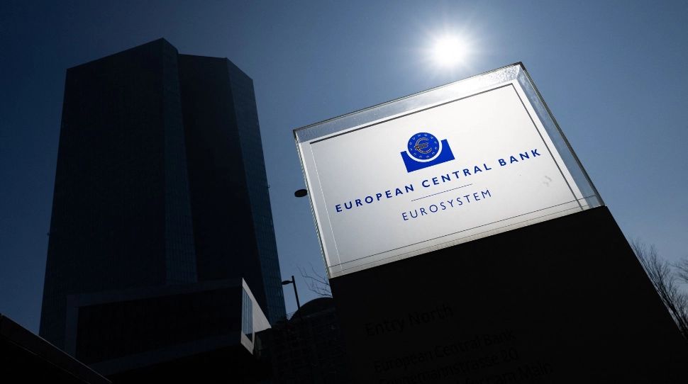 BCE a stabilit anul pentru trecerea la moneda euro digitală
