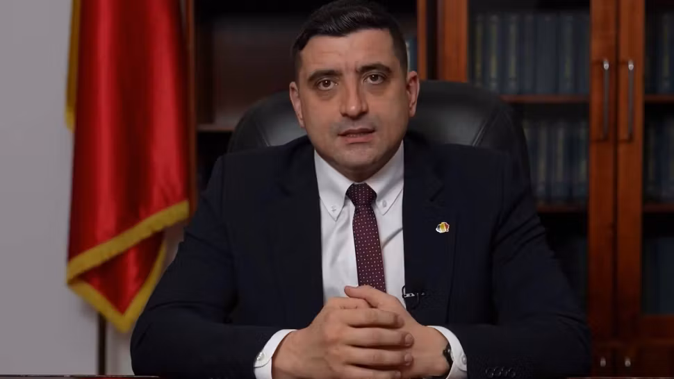 George Simion acuză guvernul Ciolacu pentru suspendarea ridicării vizelor de către SUA
