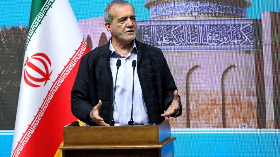Președintele iranian Masoud Pezeshkian. Foto: Profimedia