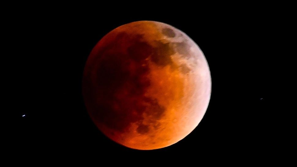 Eveniment astronomic rar pe data de 3 martie 2026. Ultima Luna Sângerie până în 2028. Ce se va întâmpla pe această dată
