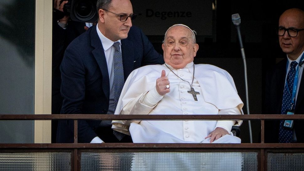 Medicul Papei Francisc, dezvăluiri cutremurătoare: cât de aproape de moarte a fost, de fapt, Suveranul Pontif /Profimedia