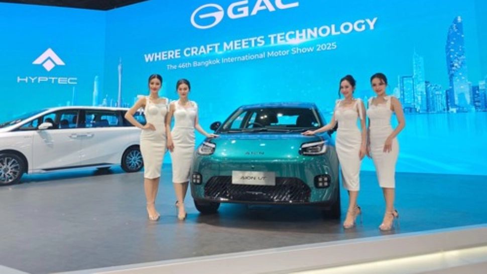 Chinezii i-au dat fatala lui Elon Musk. Producătorul auto electric BYD a depășit vânzările Tesla