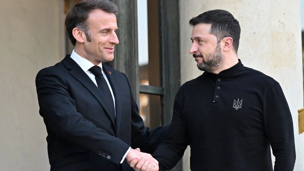 Emmanuel Macron și Volodomir Zelenski. Foto: Profimedia