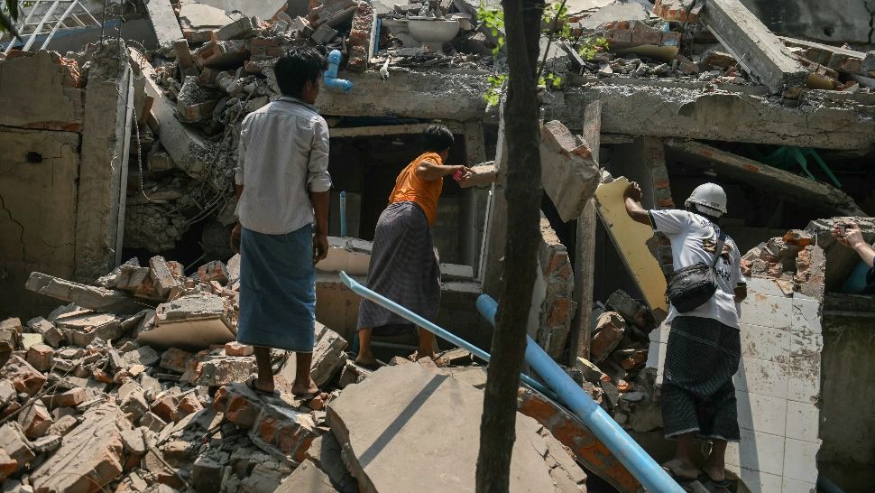 Bilanțul cutremurului devastator din Myanmar a urcat la aproximativ 700 de morți/ Profimedia