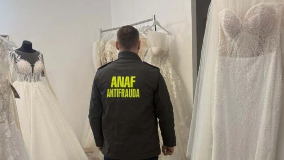 ANAF vinde rochii de mireasă, la prețuri reduse. Cât costă o toaletă confiscată?