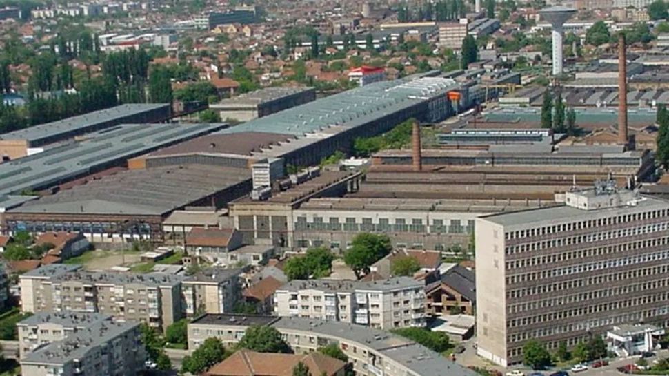 Americanii închid fabrica de vagoane din Arad