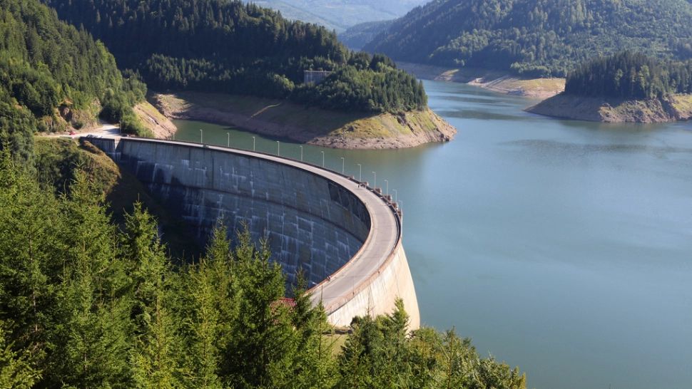 Barajul Răstolița. Foto: primaria-alunis.ro