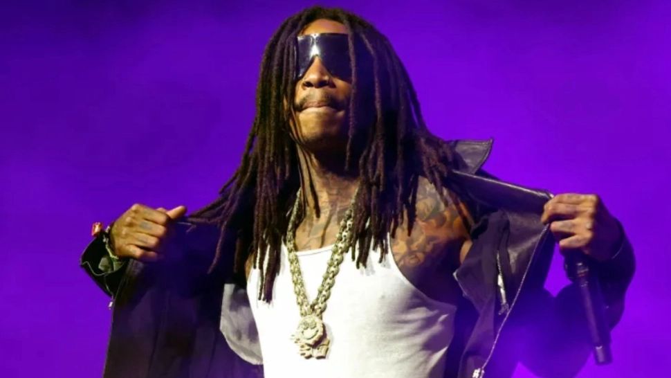Rapperul american Wiz Khalifa, condamnat în România pentru deținere de droguri
