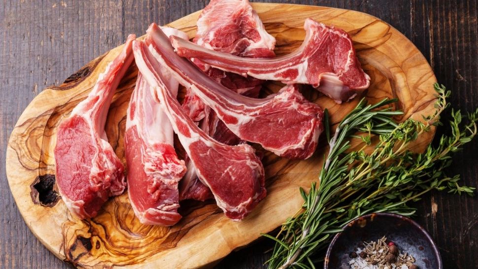 Cu ce ung francezii carnea de miel pentru un gust desăvârșit