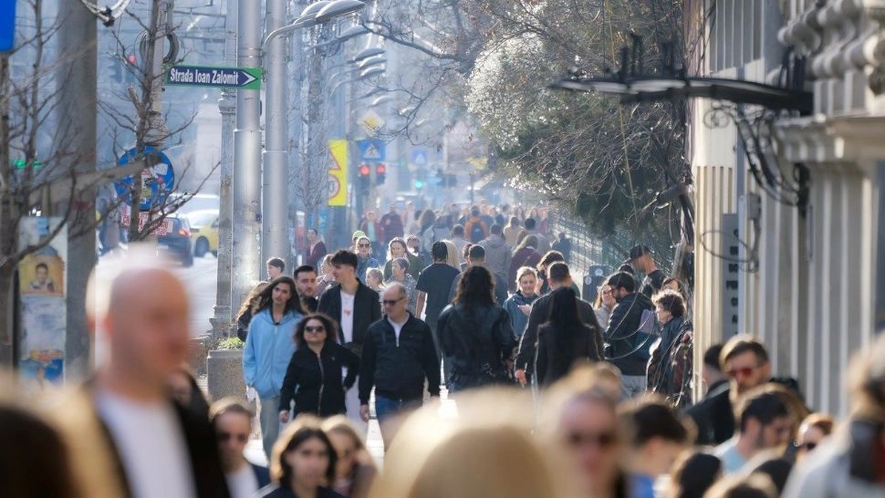 Peste 60% din români și-au pierdut încrederea în viitorul țării. Oamenii au ajuns la capătul puterilor, sondaj devastator