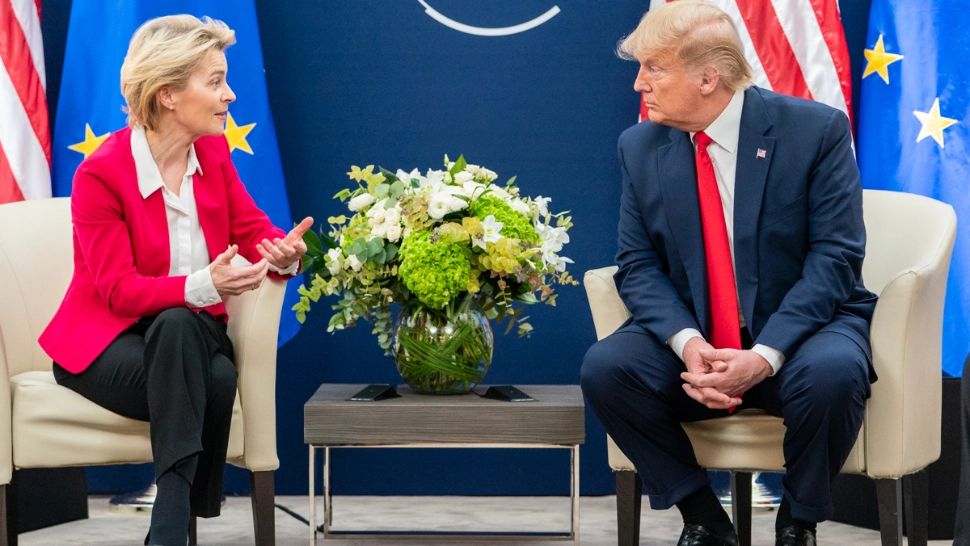 Ursula von der Leyen și Donald Trump. Foto: Profimedia