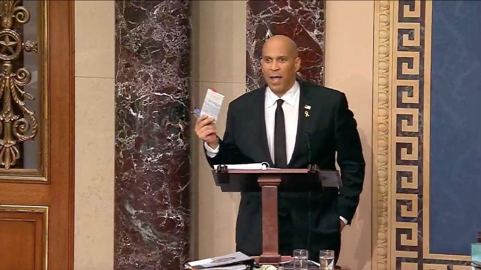 Senatorul democrat din New Jersey, Cory Booker. Foto: Profimedia