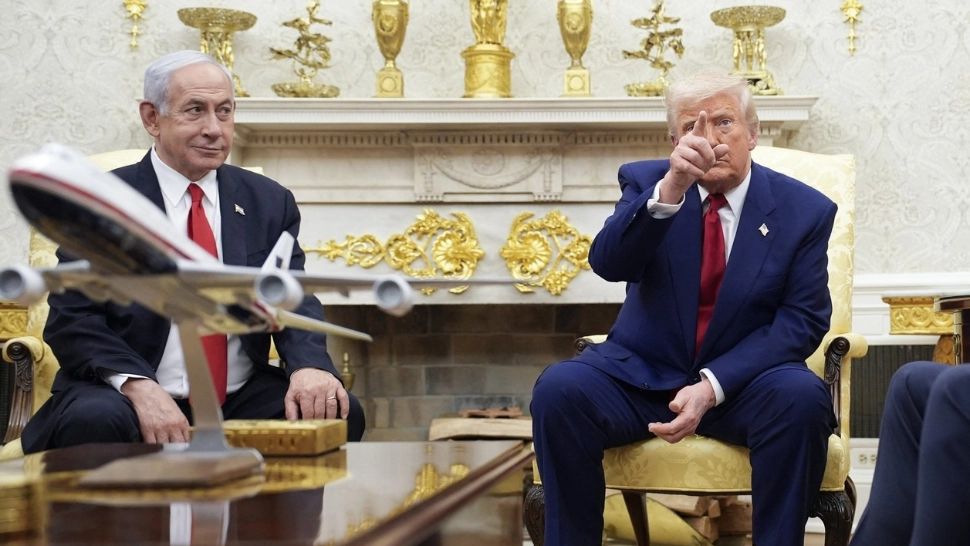 Donald Trump, întrevedere cu Benjamin Netanyahu în Biroul Oval. Foto: Profimedia