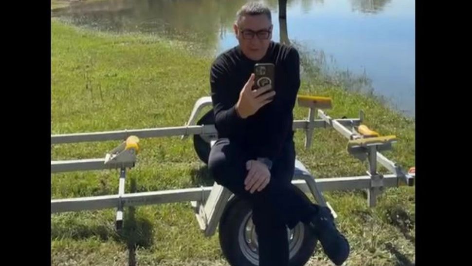 Suveranistul vopsit se dezice de orice vină avută în cazul inundațiilor: „N-a murit nimeni!”