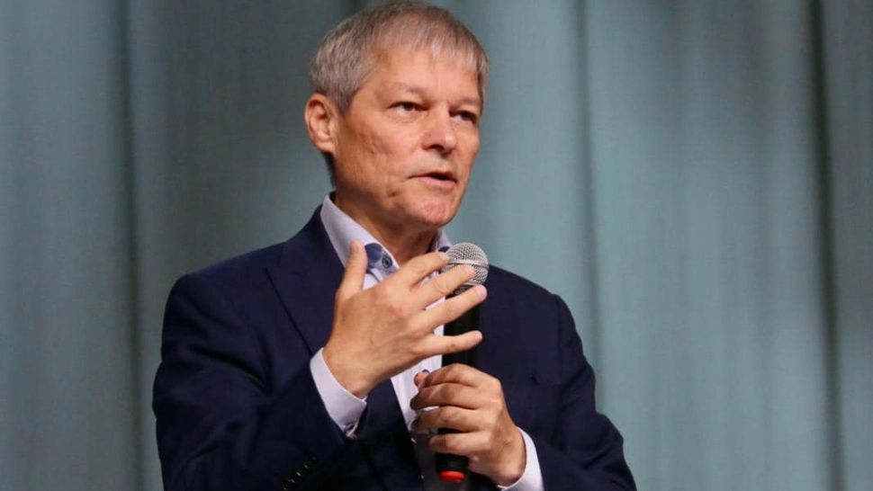 Nicușor Dan îi pregătește lui Dacian Cioloș o funcție călduță