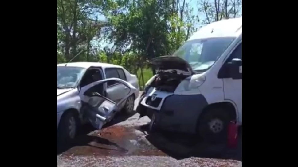Grav accident rutier pe Drumul Național 6. O familie spulberată în timp ce încerca să întoarcă pe linia continuă - VIDEO