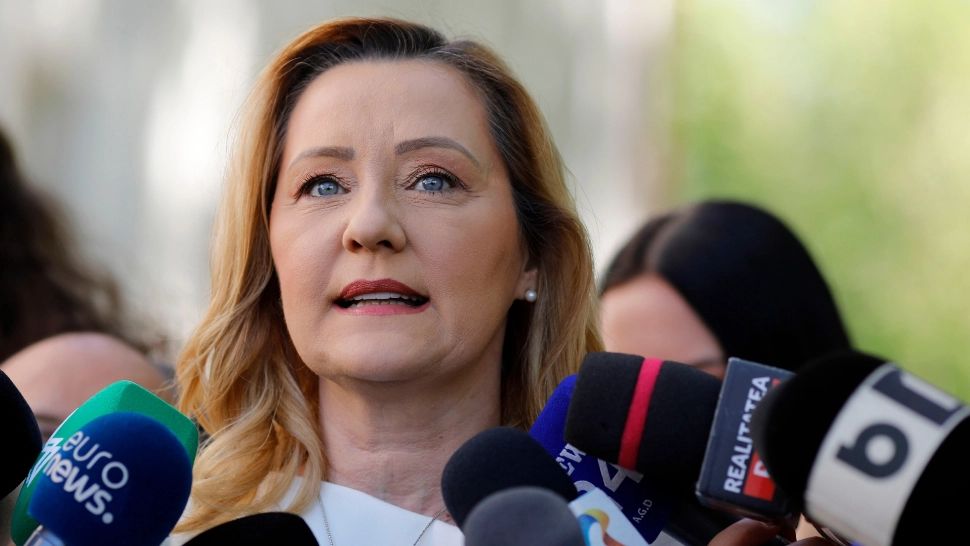 Elena Lasconi, primarul Câmpulungului