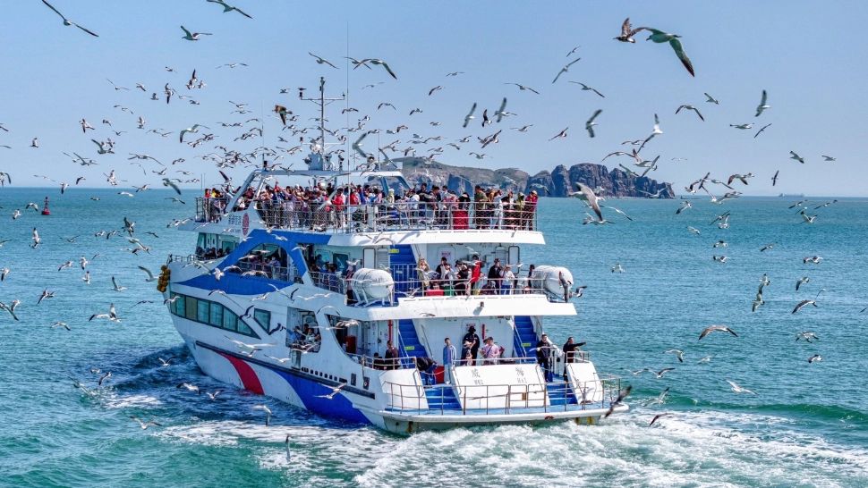 Două ambarcațiuni care transportau turiști s-au scufundat. Foto: Profimedia