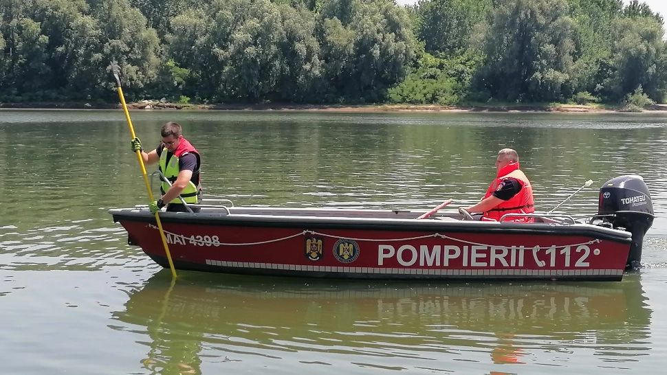 Alertă la Giurgiu! Tânăr dispărut în Dunăre, căutat de scafandri/ Facebook ISU Giurgiu