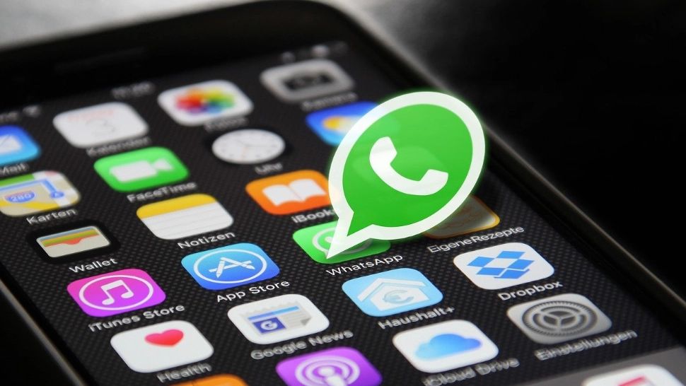 Meta amână lansarea reclamelor pe WhatsApp pentru utilizatorii din UE