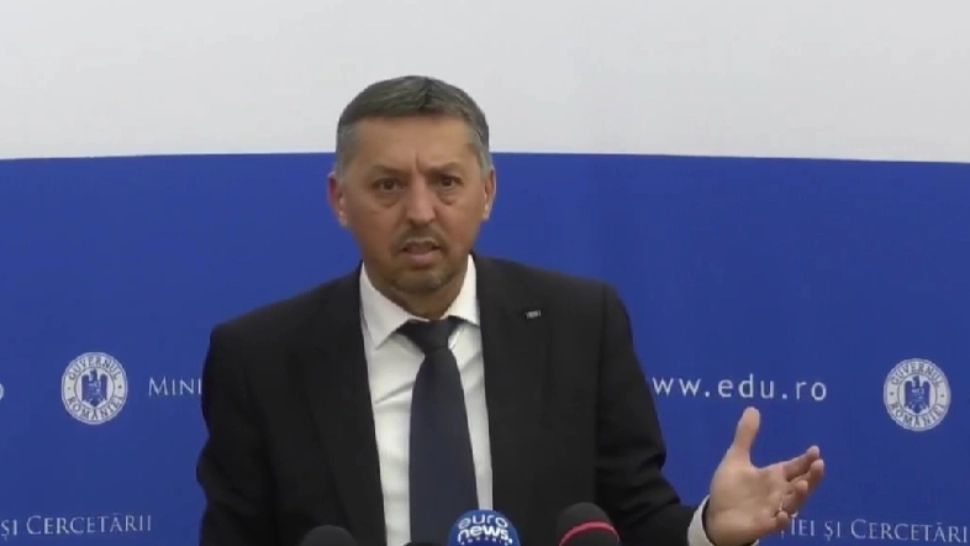 Daniel David, despre cumului pensie-salariu în zona educației