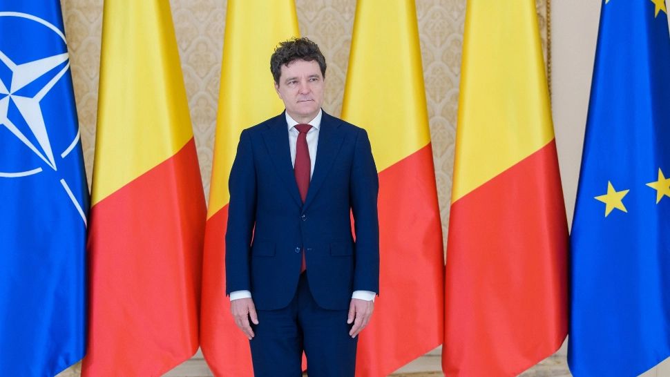 Nicuşor Dan nu intenționează să ăși reducă salariul. FOTO: presidency 