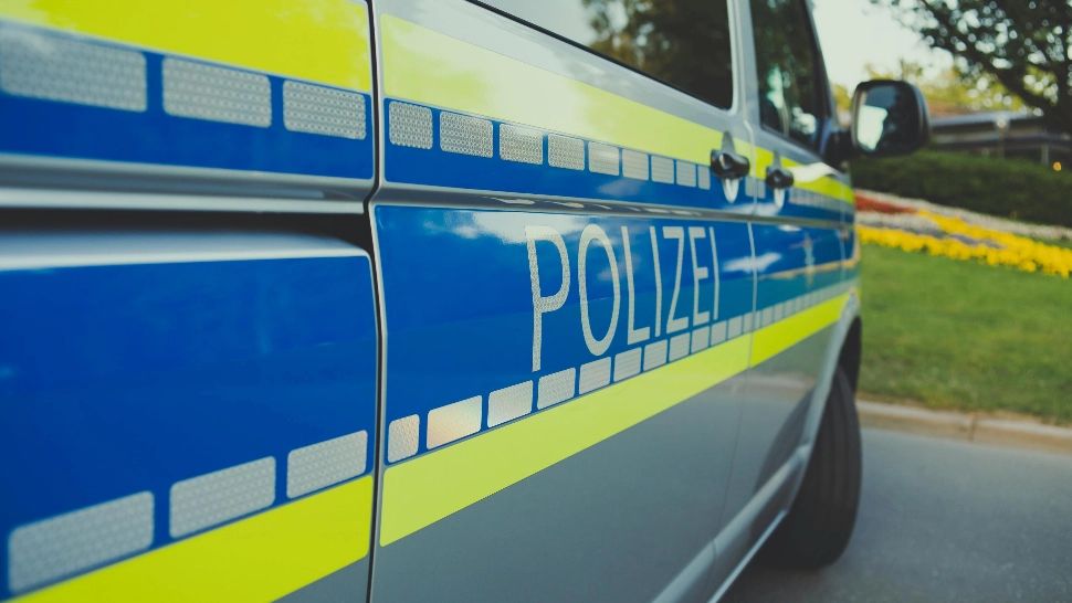 Un român l-a bătul pe un cetățean austriac, după ce i-a fost refuzat accesul la o petrecere din Austria