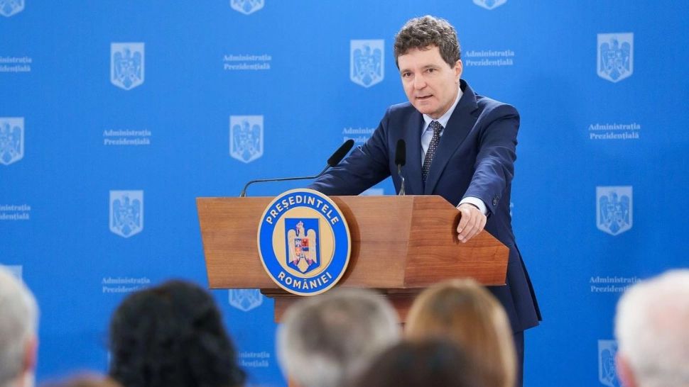 Nicușor Dan, PIERDUT în propriul palat! Nici după 3 luni de mandat NU știe în ce birou stă