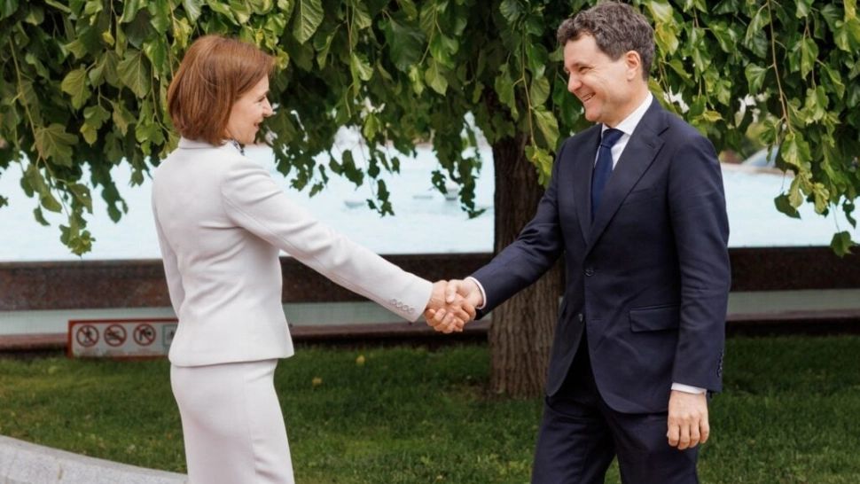 Nicușor pare să nu răspundă la provocările Maiei. Foto/Arhivă