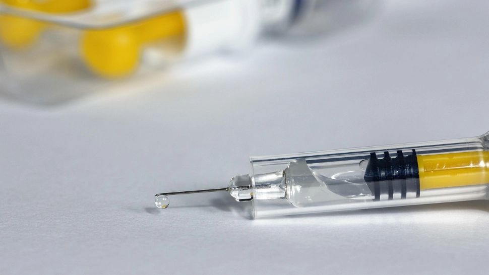 Femeie - păcălită pentru elixirul tinereții. A pierdut 9.000 de dolari după ce i s-a spus că ridurile aduc ghinion