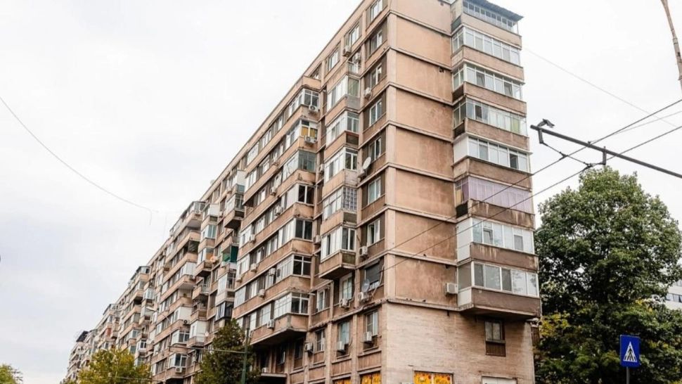 Cât plătesc românii care vând apartamente vechi și ce acte trebuie să pregătească. Taxa de care puțini au auzit